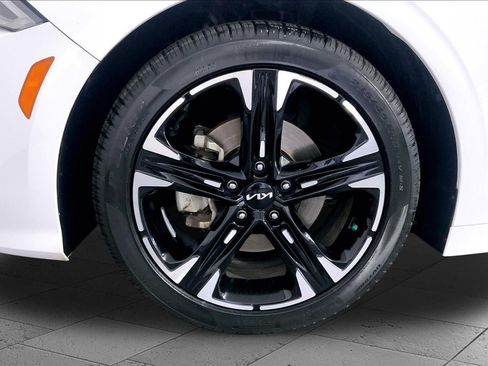 Certified 2023 Kia K5 GT-Line FWD image 9