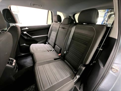 Used 2024 Volkswagen Tiguan S image 27