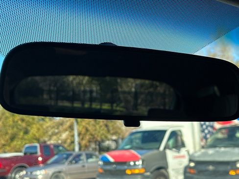 Used 2017 Hyundai Santa Fe Sport image 25