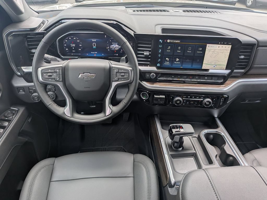 New 2026 Chevrolet Silverado 1500 RST w/ Dark Appearance Package AWD/4WD image 17