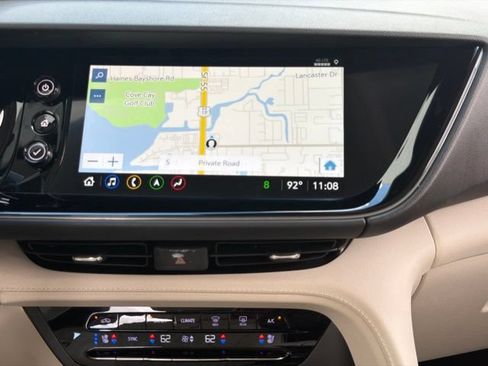 Used 2022 Buick Envision Avenir w/ Technology Package II FWD image 15