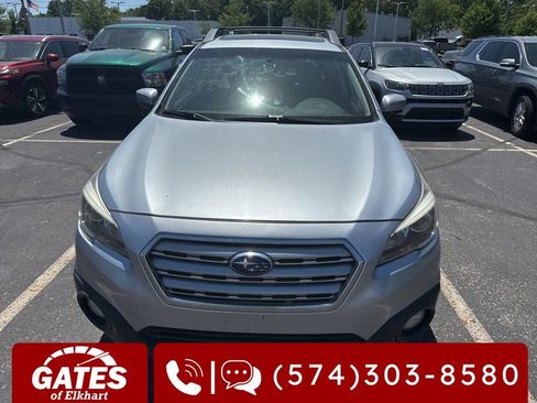 Used 2015 Subaru Outback 2.5i Premium AWD/4WD image 4