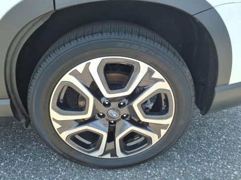 Certified 2024 Subaru Ascent Touring AWD/4WD image 17