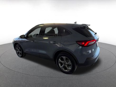 Used 2025 Ford Escape ST-Line image 10