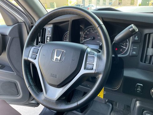Used 2011 Honda Ridgeline RTL image 18