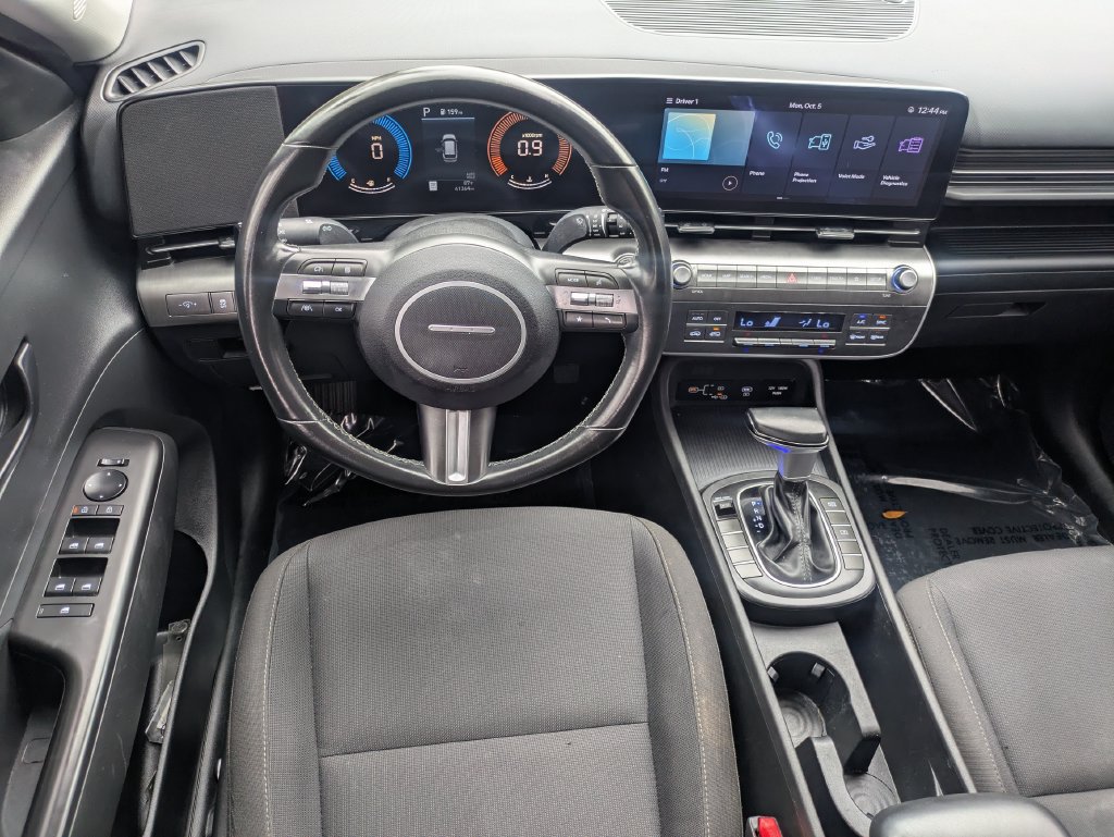 Used 2024 Hyundai Kona SEL FWD image 16