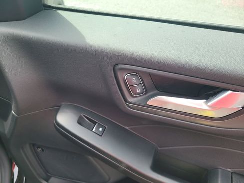 New 2025 Ford Escape Active w/ Active Premium Tech Pack image 30