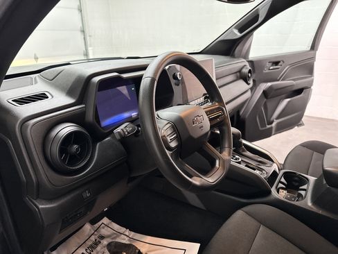 Used 2023 Chevrolet Colorado Trail Boss w/ Advanced Trailering Package image 22