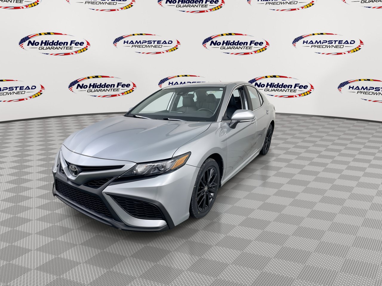 Used 2023 Toyota Camry SE FWD image 5