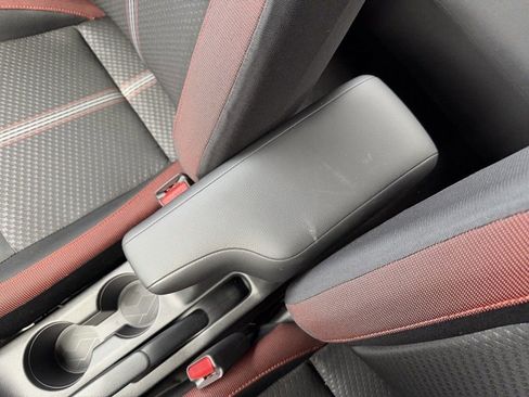 New 2025 Nissan Versa SR w/ Trunk Package image 25