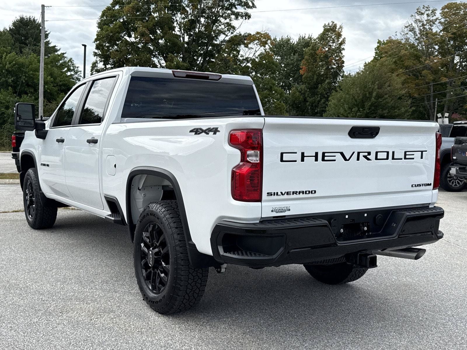 New 2026 Chevrolet Silverado 2500 Custom w/ Custom Value Package AWD/4WD image 6