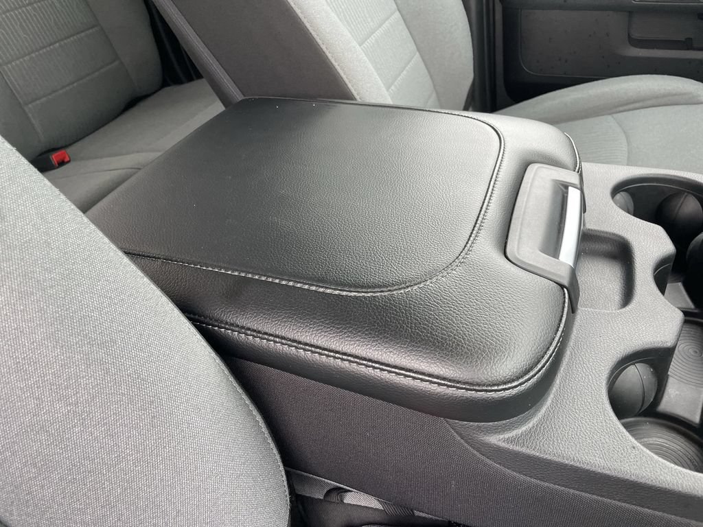 Used 2023 RAM 1500 Classic SLT RWD image 27