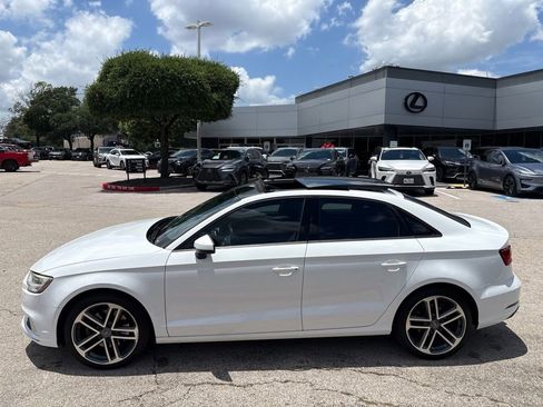 Used 2017 Audi A3 2.0T Premium w/ Convenience Package FWD image 2