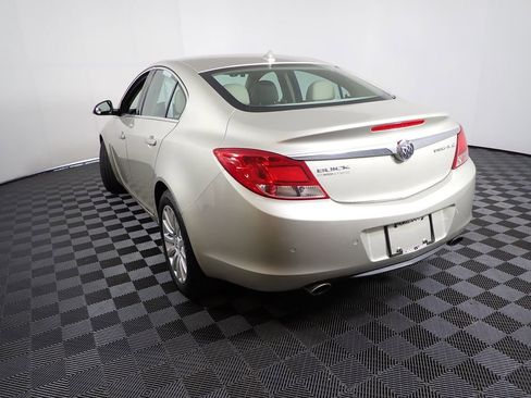 Used 2013 Buick Regal Premium FWD image 13