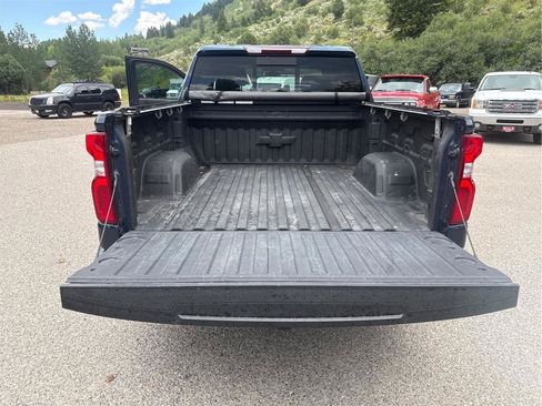 Used 2022 Chevrolet Silverado 1500 RST w/ Convenience Package II AWD/4WD image 13