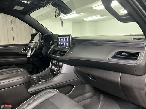 Certified 2021 GMC Yukon XL SLT w/ SLT Premium Package AWD/4WD image 29