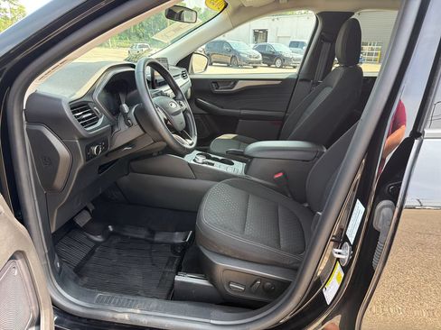 Used 2023 Ford Escape Active AWD/4WD image 12