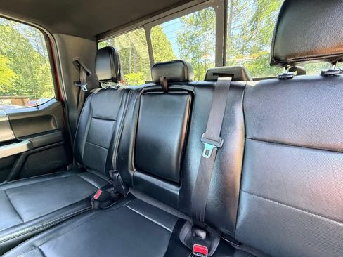 Used 2015 Ford F150 Lariat w/ Equipment Group 502A Luxury AWD/4WD image 35