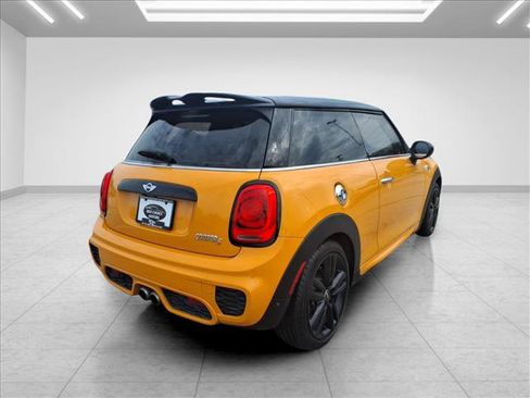 Used 2017 MINI Cooper S FWD image 10