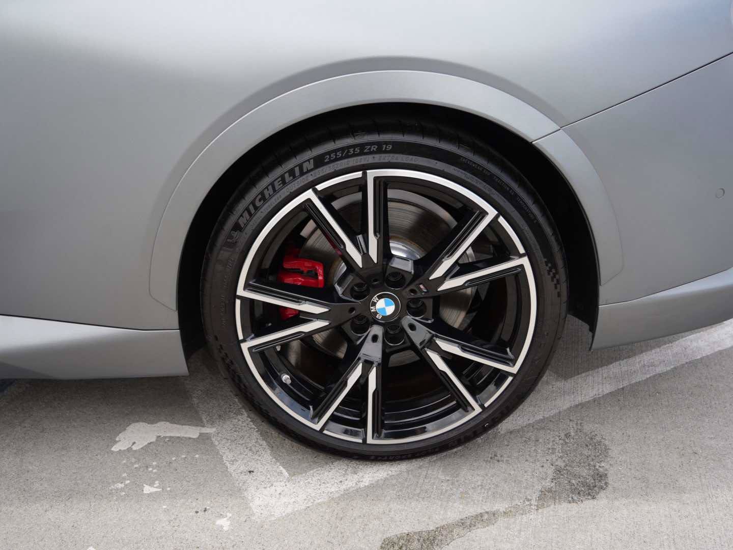Used 2025 BMW M240i Coupe RWD image 7