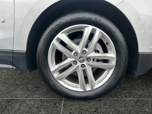 Used 2020 Chevrolet Equinox Premier image 9
