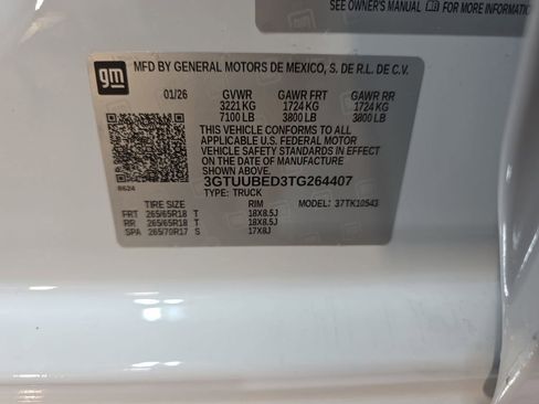 New 2026 GMC Sierra 1500 SLE w/ Preferred Package AWD/4WD image 34