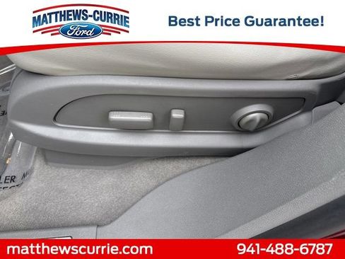 Used 2017 Chevrolet Traverse Premier image 36