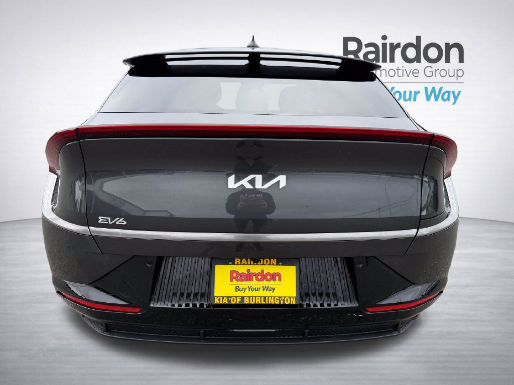 Certified 2023 Kia EV6 Wind AWD/4WD image 6