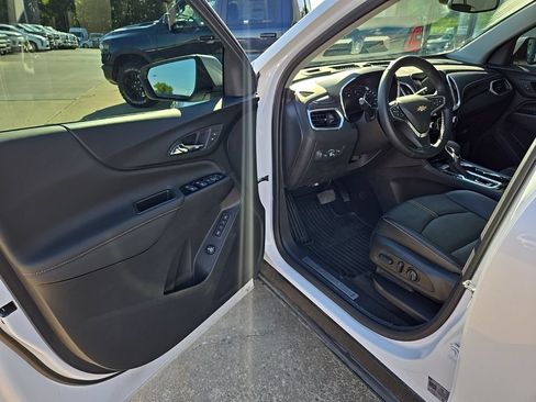 Used 2024 Chevrolet Equinox Premier AWD/4WD image 30