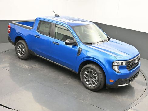 New 2025 Ford Maverick XLT w/ XLT Luxury Package image 35