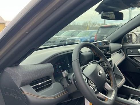 Used 2026 Ford Explorer Tremor AWD/4WD image 28