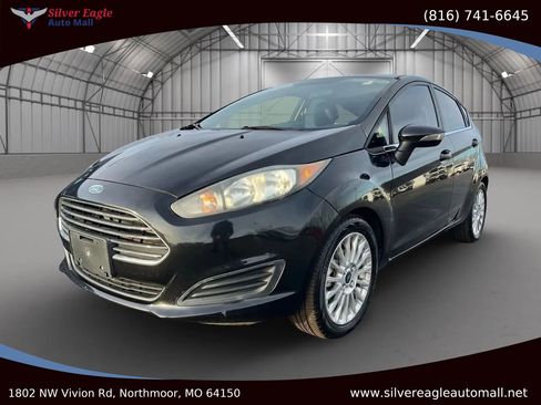 Used 2014 Ford Fiesta Titanium image 1