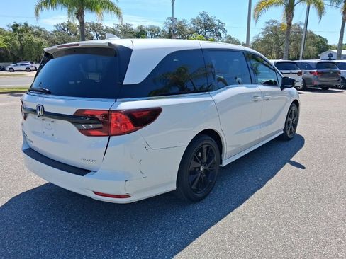 Certified 2024 Honda Odyssey Sport image 5
