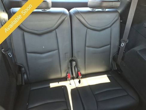 Used 2022 Cadillac XT6 Premium Luxury AWD/4WD image 16