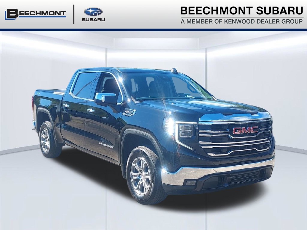 Used 2025 GMC Sierra 1500 SLT AWD/4WD image 1