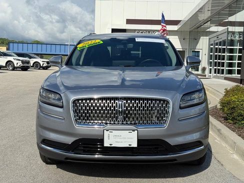 Certified 2022 Lincoln Nautilus AWD w/ Premium Package image 11