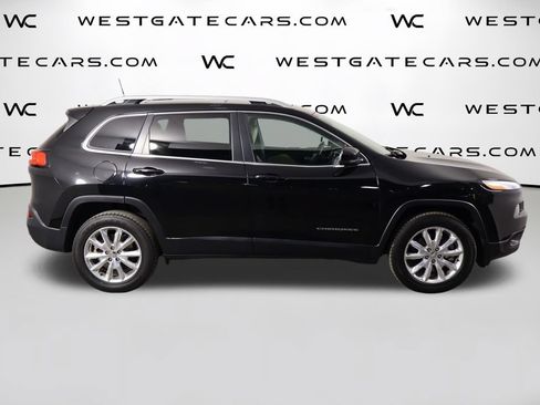 Used 2017 Jeep Cherokee Limited w/ Trailer Tow Group AWD/4WD image 52