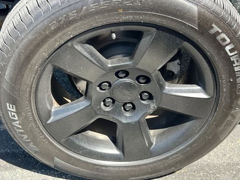 Used 2015 Chevrolet Silverado 1500 LT w/ All Star Edition image 17