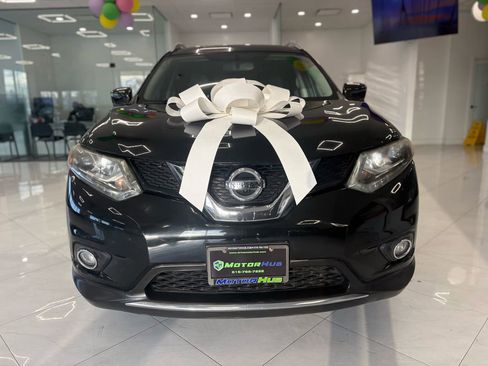 Used 2016 Nissan Rogue SL w/ SL Premium Package image 2