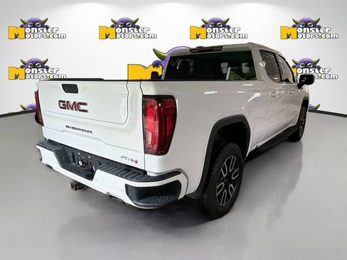 Used 2021 GMC Sierra 1500 AT4 w/ AT4 Premium Package AWD/4WD image 4