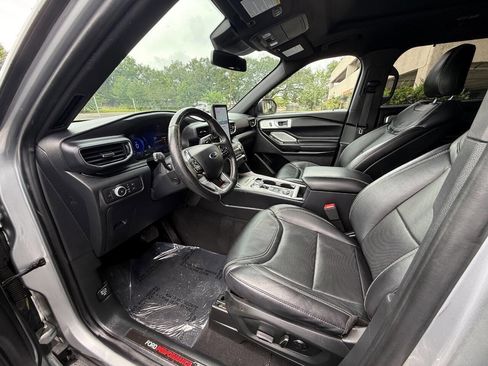 Used 2020 Ford Explorer ST w/ Premium Technology Package AWD/4WD image 21