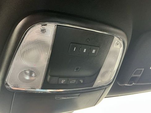 Used 2018 Dodge Durango GT w/ Blacktop Package AWD/4WD image 34