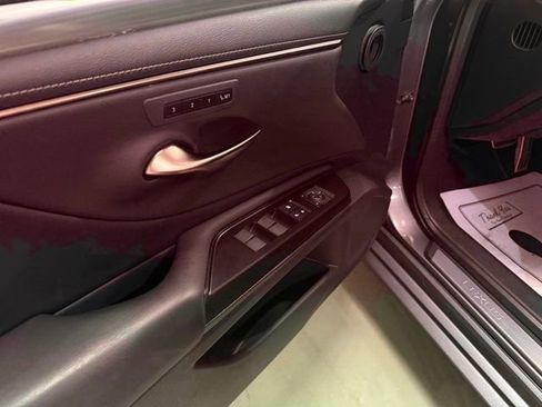 Used 2019 Lexus ES 350 F Sport w/ Accessory Package 2 image 9