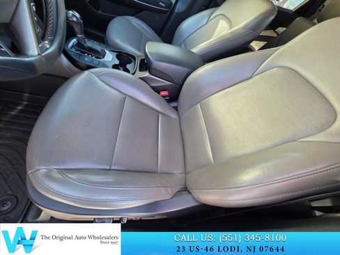 Used 2018 Hyundai Santa Fe Sport AWD/4WD image 11