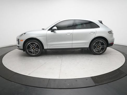 Used 2020 Porsche Macan AWD/4WD image 7