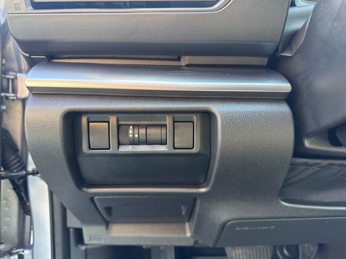Used 2025 Subaru Impreza 2.0i image 21