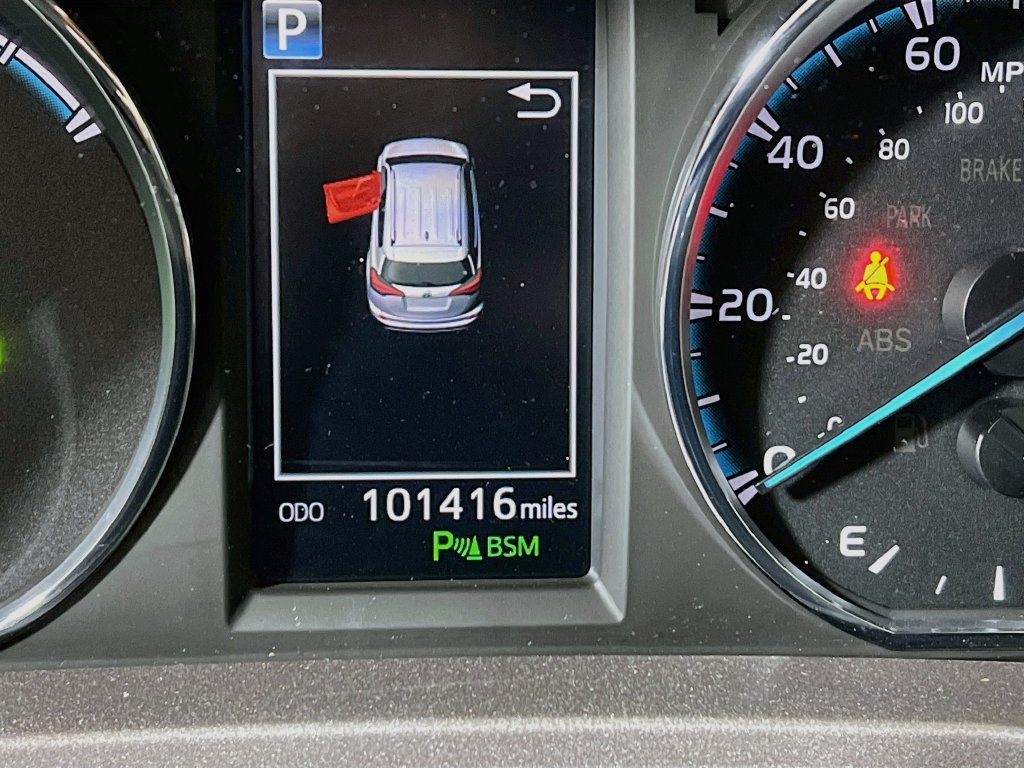 Used 2016 Toyota RAV4 Limited AWD/4WD image 11