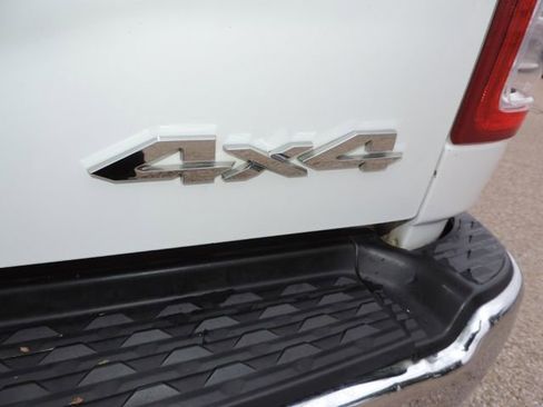 Used 2019 RAM 2500 Big Horn image 17