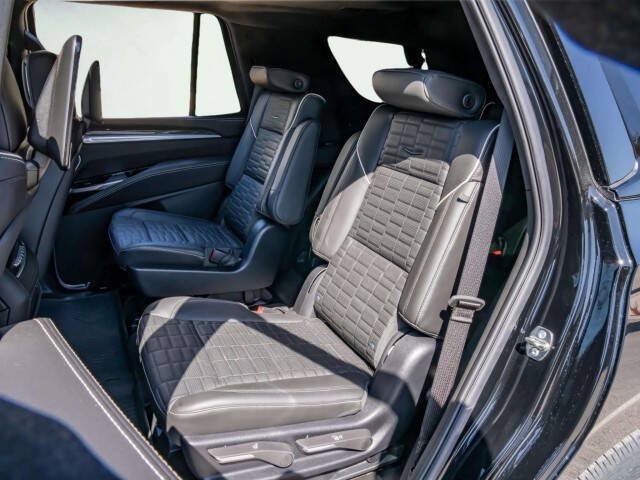 Used 2026 Cadillac Escalade V AWD/4WD image 26