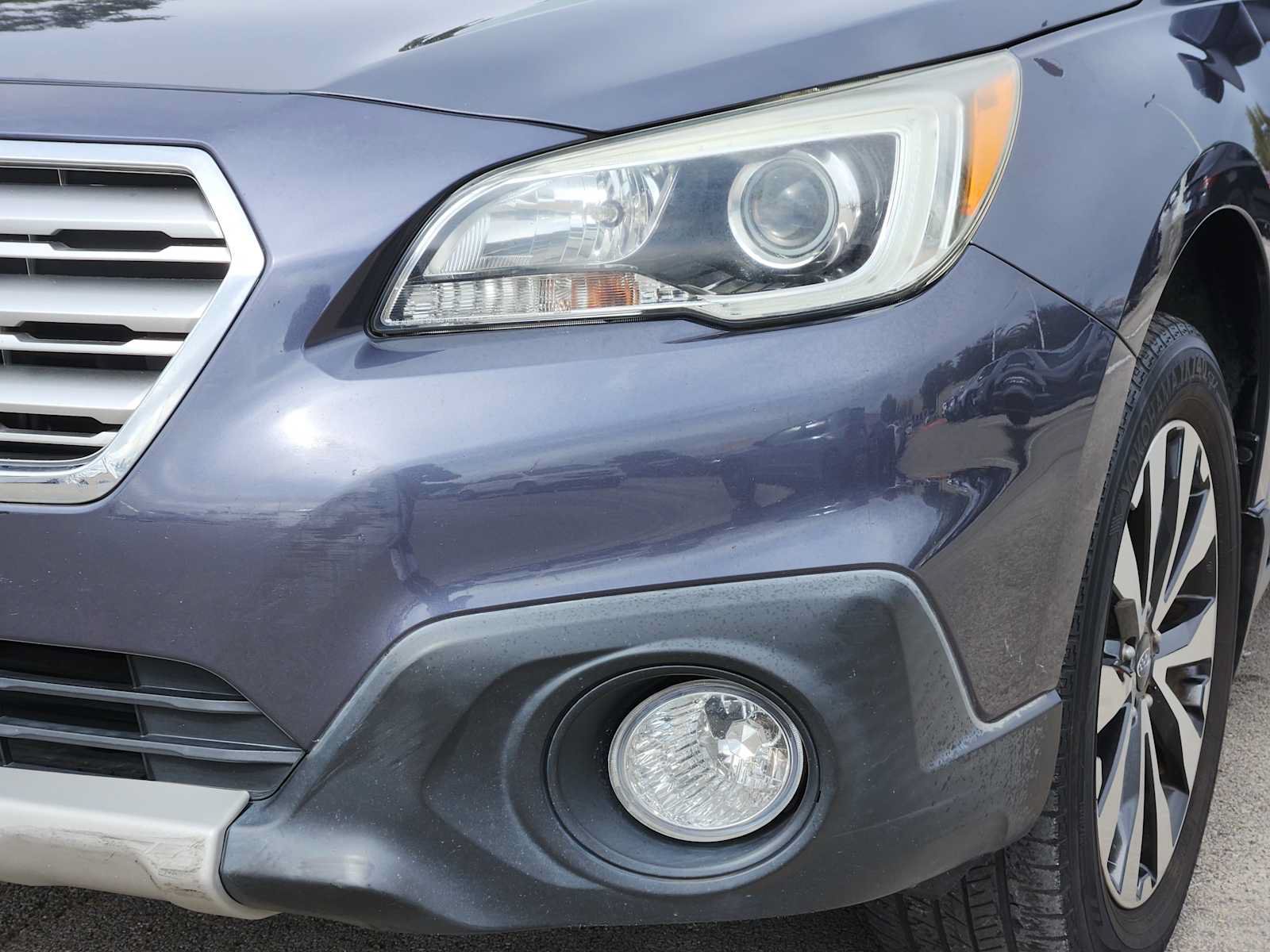 Used 2015 Subaru Outback 2.5i Limited AWD/4WD image 7